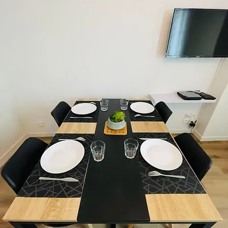 Le Saintonge Avec Climatisation Apartment Saintes